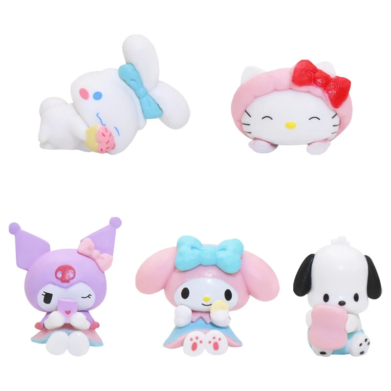 Sanrio Figuras Anime para Crianças, Modelo Desktop, Enfeites de Carro, Home Decor, Kid Toy, Cake Insert, Kuromi Pochacco Cinnamoroll Melody Doll, 5PCs