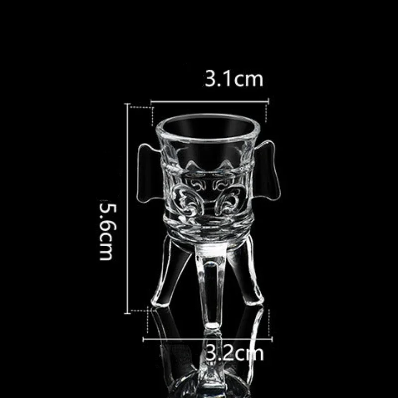 小さなアンティークガラスジュースカップ、古代帝国カップ、クリエイティブな3本足、ヴィンテージダックカップ、10ml