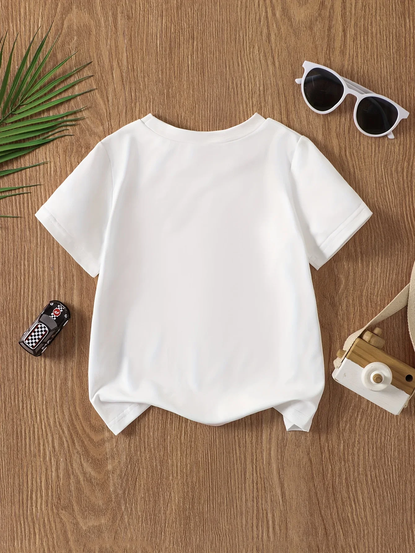 Daddy And Me Matching Graphic Tees Clasped Hands & Hearts Design Soft Breathable Summer Casual Father Bonding Outfit for Kids
