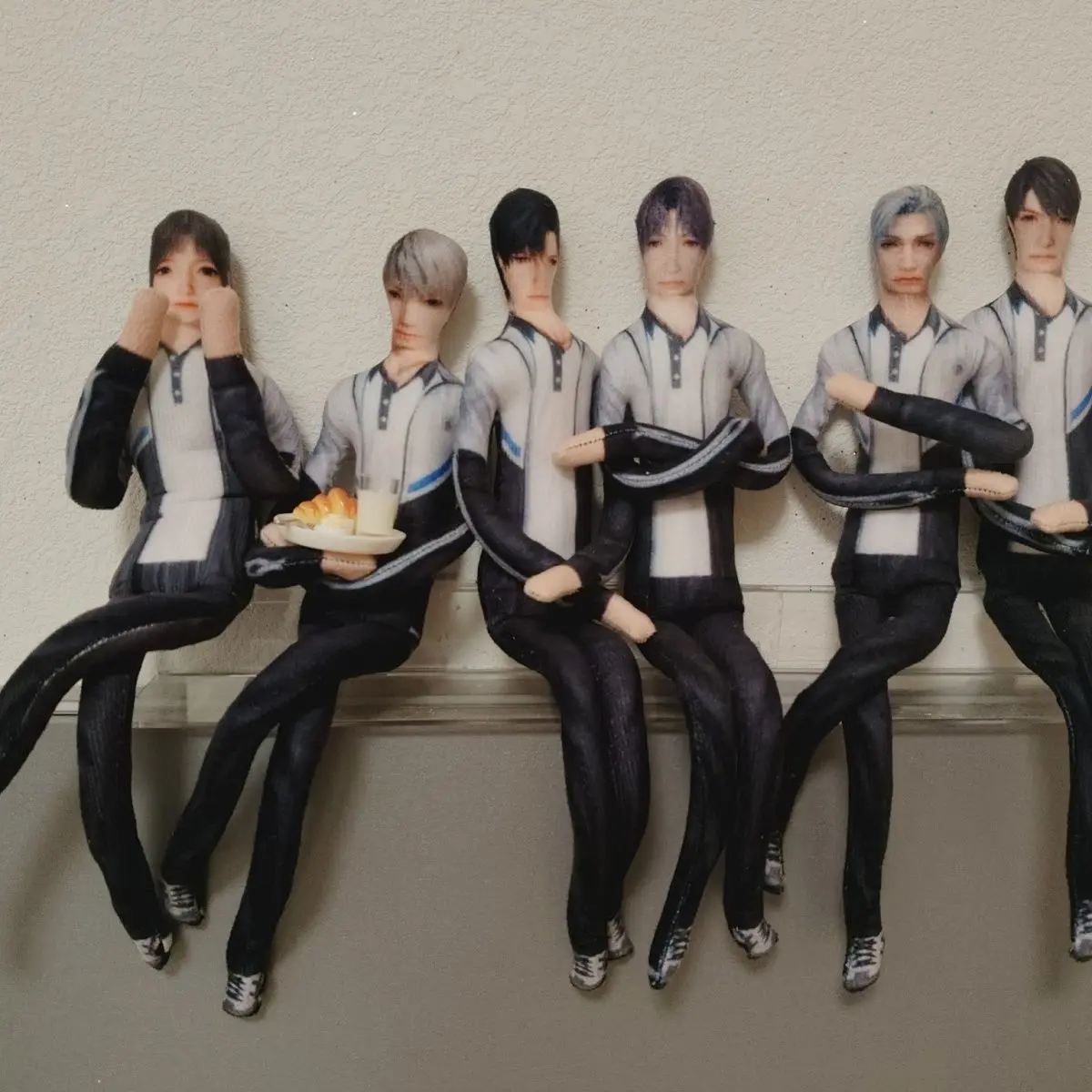 

28cm Love and Deepspace School Uniform Zayne Xavier Rafayel Sylus Cosplay Plush Doll Wire Skeleton Poseable Action Figure Gifts