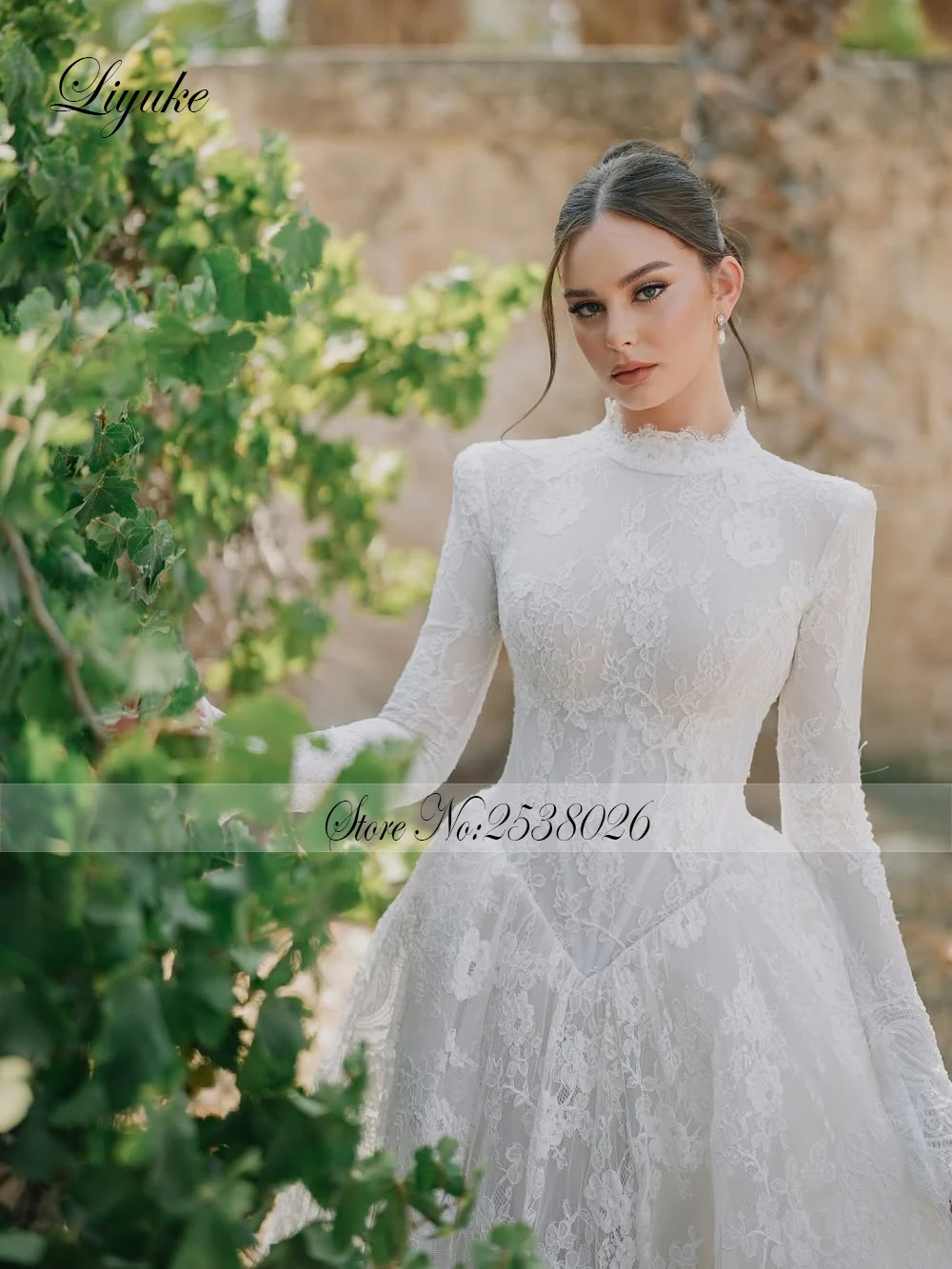 Liyuke Custom Made Muslin Style A-Line Wedding Dress Full Of Appliques Lace Long Sleeves High Collar Bride Gowns
