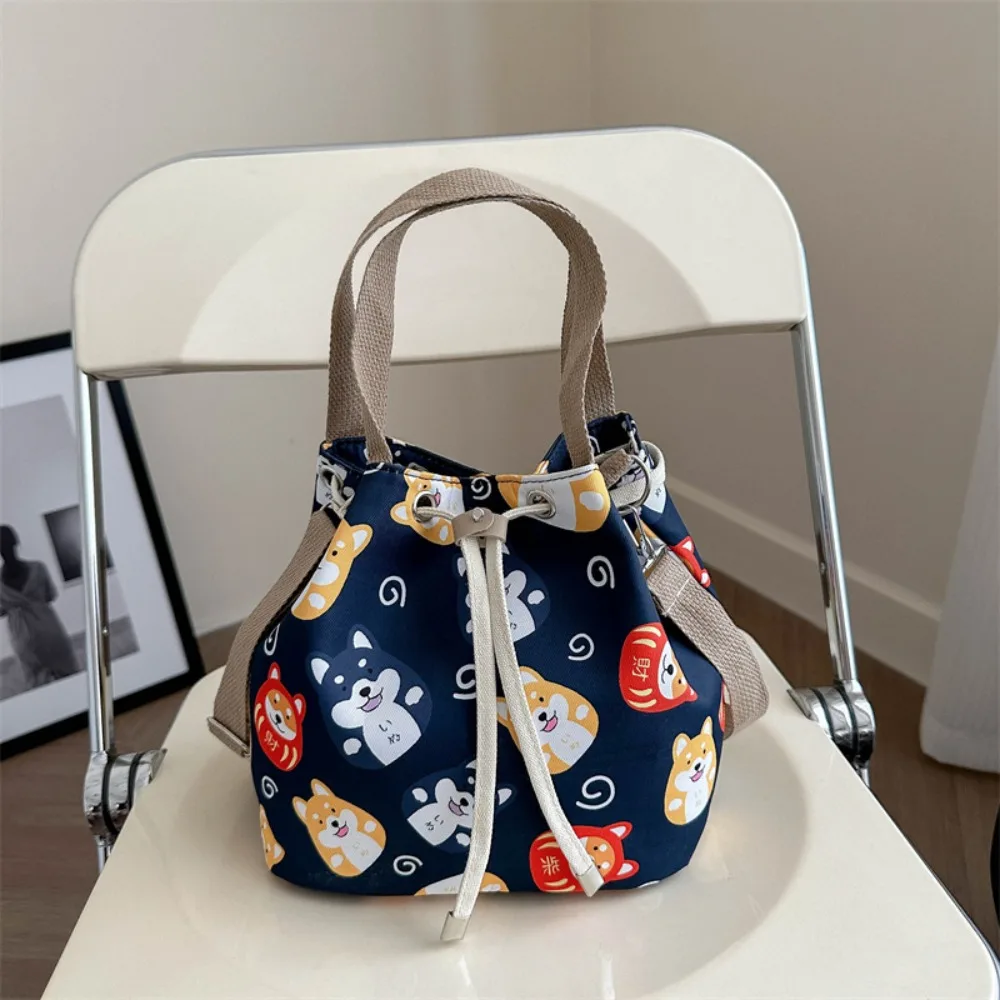 

Dog Drawstring Bucket Bag Multifunctional Flower Canvas Crossbody Bag Single Shoulder Large Capacity Cartoon Lunch Bag Girl
