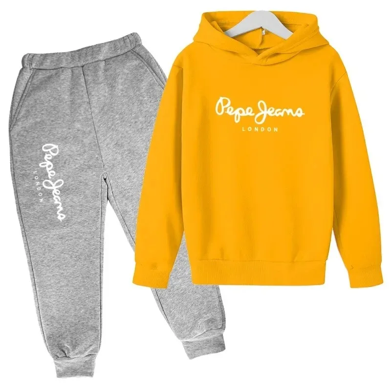 Freizeit-Trainingsanzug mit Buchstabenmuster, bestehend aus 2 Teilen: Kapuzenpullover und Hose, für Jungen und Mädchen im Alter von 3 bis 13 Jahren, geeignet für Frühling und Herbst, Streetwear, Kinderkleidung. – Detail 10