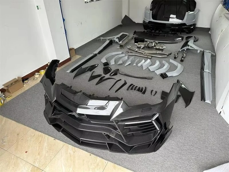 Suitable  URUS S Version Upgrade with Third-generation MSY Dry All Carbon Fiber Body Kit Front and Rear Bumpers