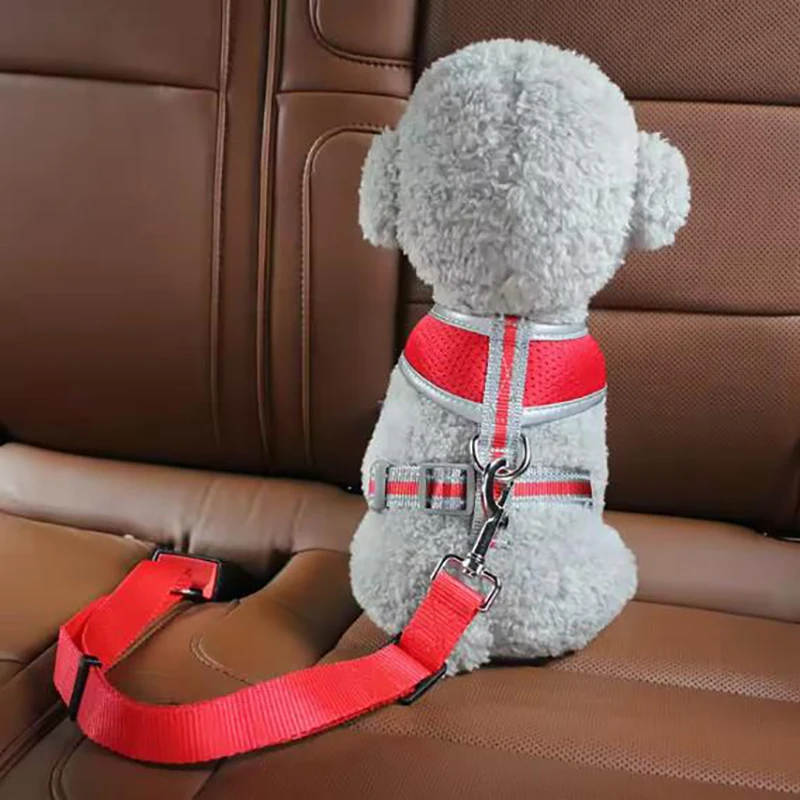 Adjustable Dog Car Seat Belt - Retractable Elastic Safety Leash with Shock Absorption, Pet Car Safety Harness for Dogs