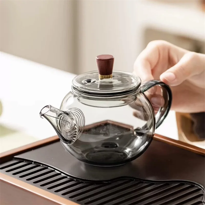 

260ml Small Capacity High Borosilicate Glass Teapot With Filter Hole Brewing Herbal Flower Green Tea Pot Kung Fu Tea Set