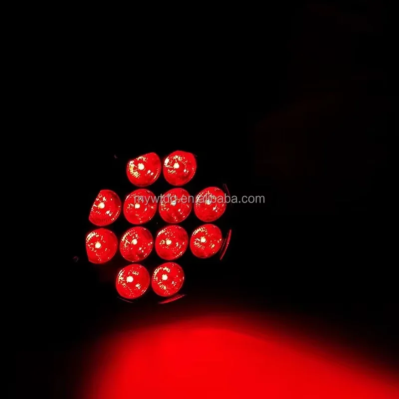 سطوع عالية مقاوم للماء IP65 RGBWUV كامل اللون اللاسلكية APP LED الاسمية ضوء 12 قطعة * 18 واط 6in1 بطارية LED الاسمية ضوء DMX512 التحكم