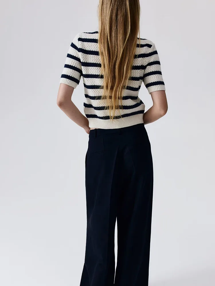 Modny, dziergany, otwarty kardigan z okrągłym dekoltem, sweter, zapinany na jeden guzik, teksturowany, letni, nowy model, damski, dopasowany, do pracy...