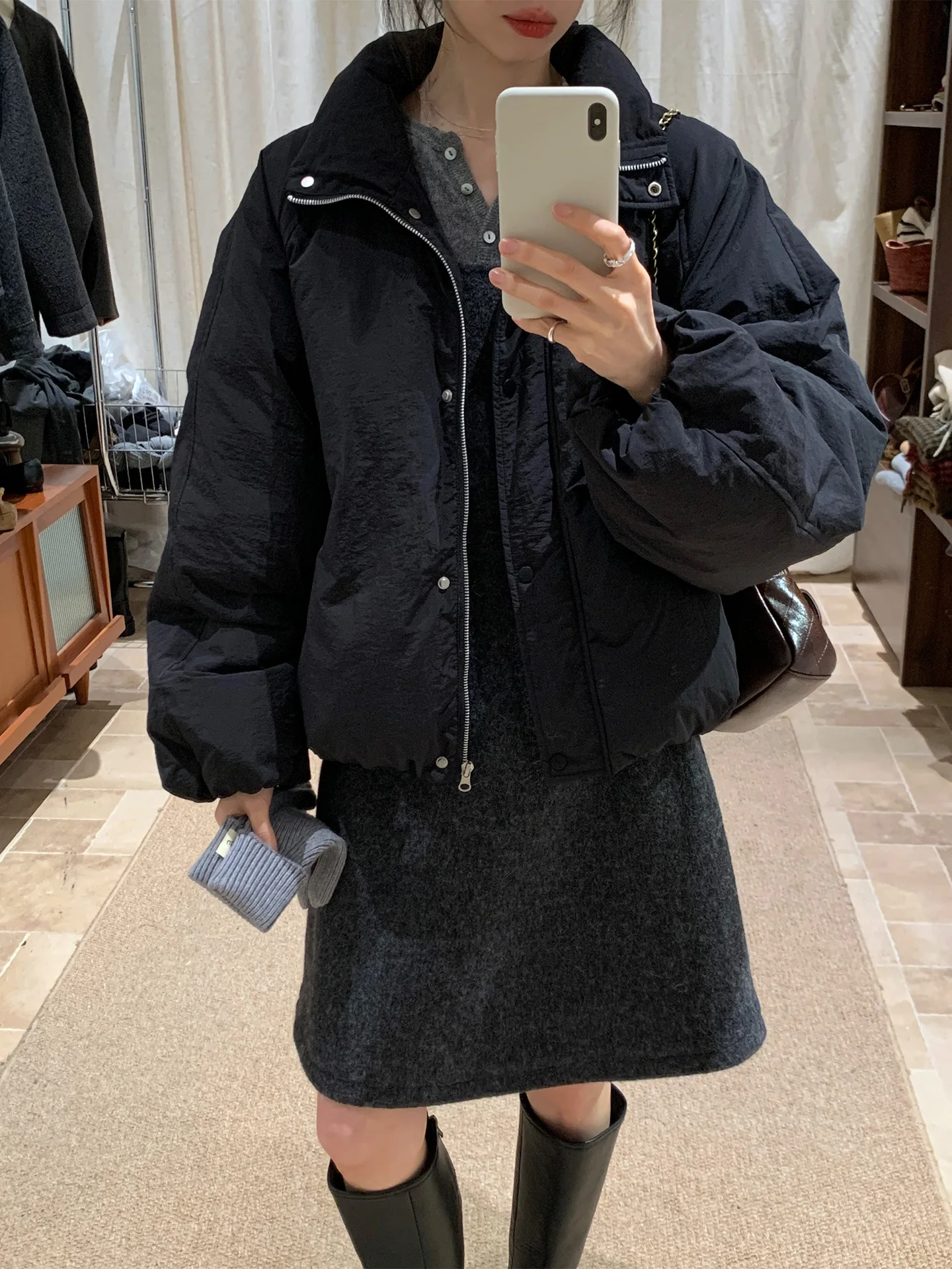 Jaqueta Feminina Coreana de Gola Alta Acolchoada Quente de Inverno Cor Pura Nova Chegada