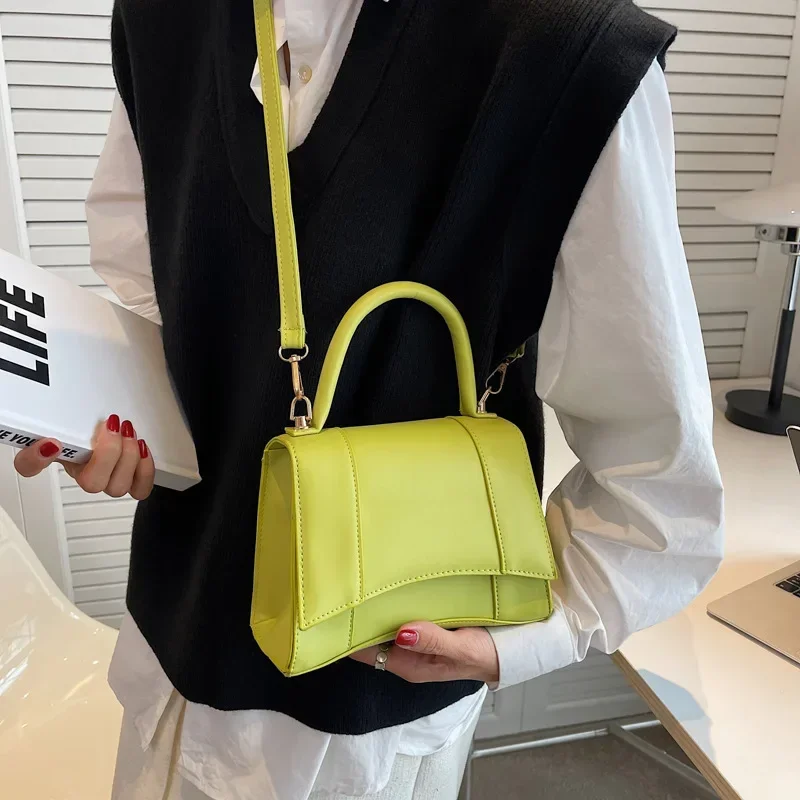 Baobao Female Xia Shangxin 2023 New Fashion Trend Portable Small Square Bag Crossbody Bag Pink Bag High Quality Bag Youth