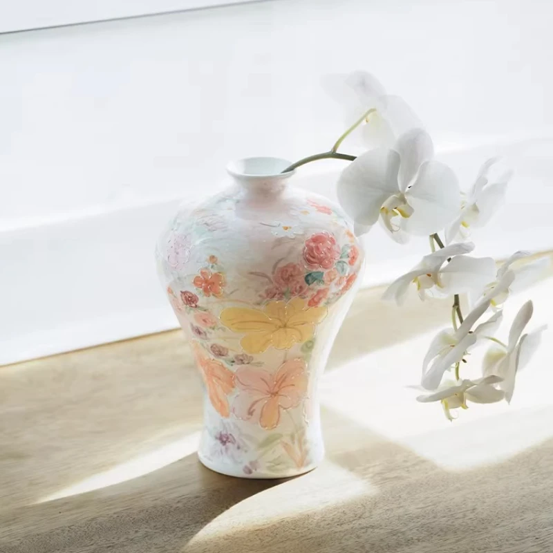 

Underglaze handmade vase porch decorative art ornament