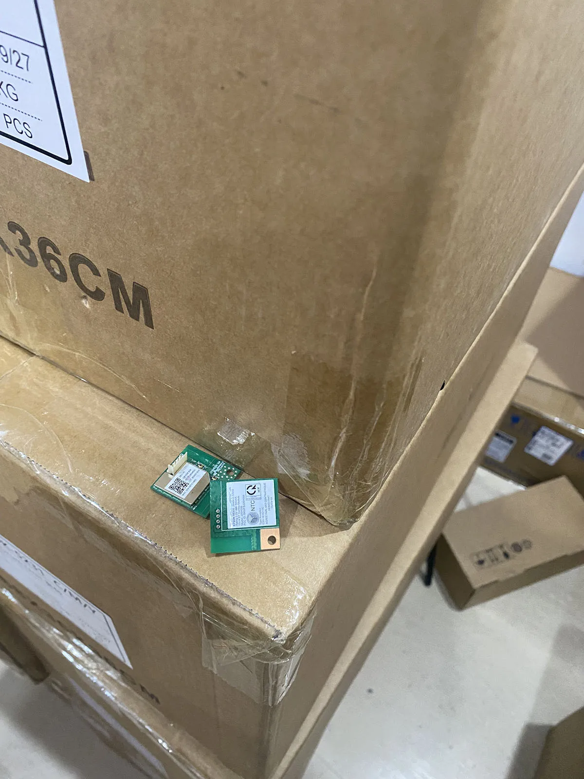 

L4260 L6270 WIFI BOARD J26H006 Combo Wireless LAN MINI USB Module for Epson L6260 L6276 L4263 L4266 L4267 L4268 L4269 Printer