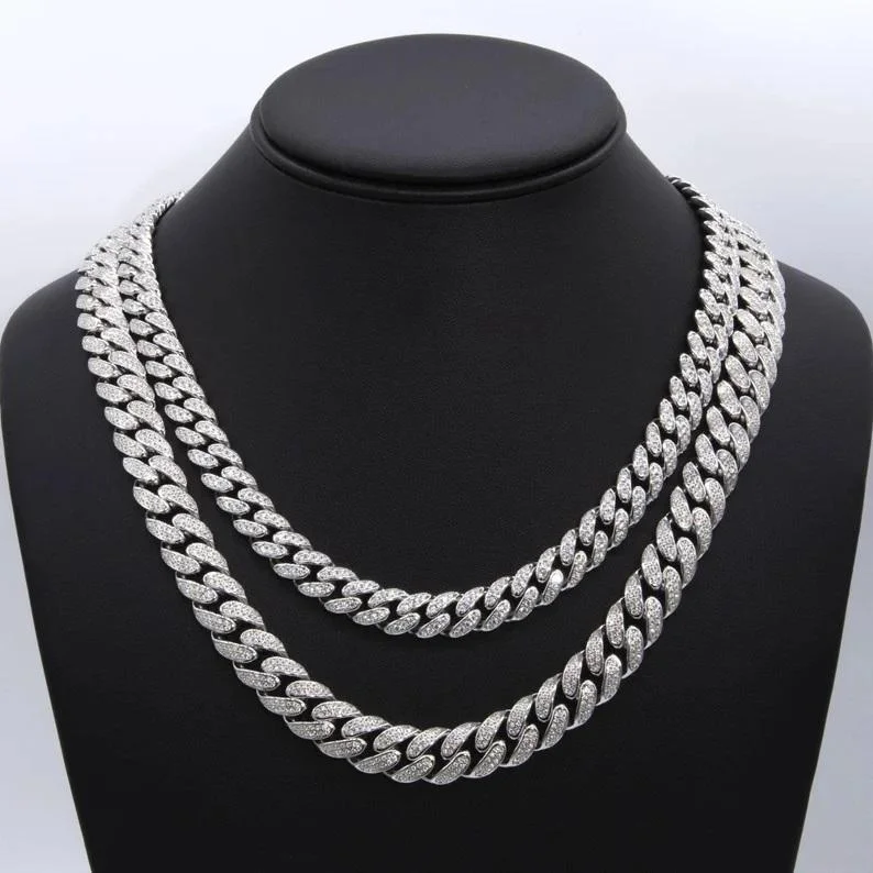 Diamond Cuban .Unisex Link Chain Necklace Eye-Catching Hip Hop Inspired Statement Jewelry for Party Wear Timeless Shine & Modern