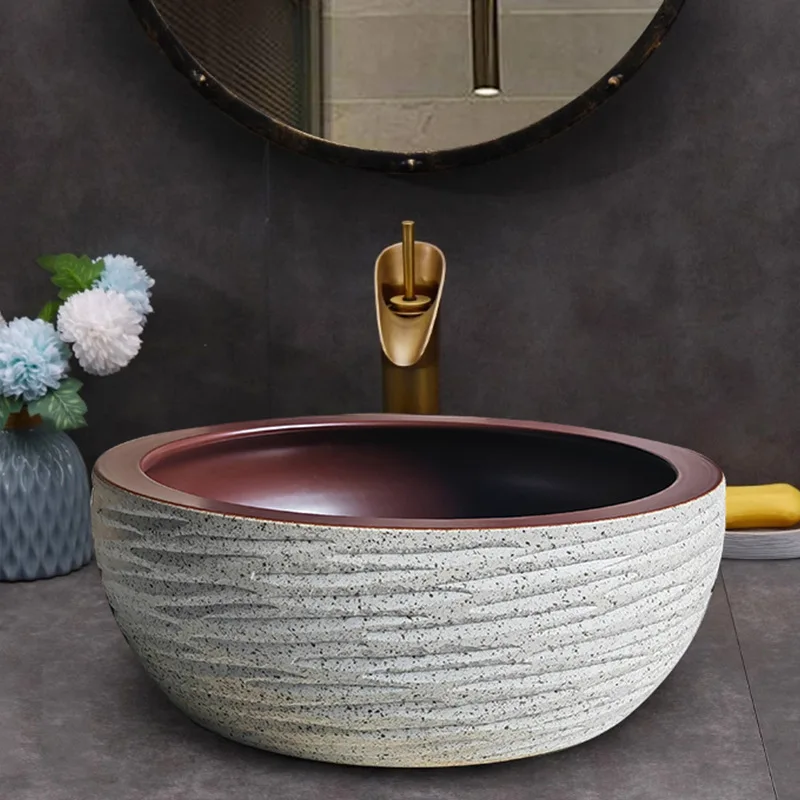 

Ceramic art basin, washbasin, basin on the table, wash basin, household bathroom, balcony