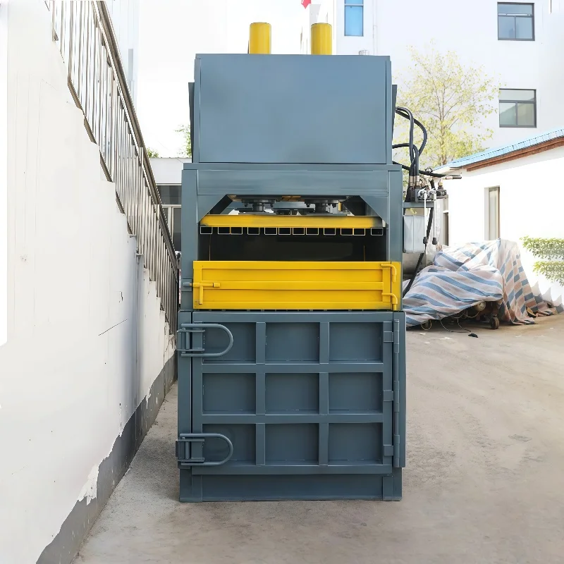 2025 10-100T مكبس مربع شبه أوتوماتيكي عمودي هيدروليكي من الألومنيوم يمكن نفايات البلاستيك ورقة ضاغط القمامة العمودي المكبس
