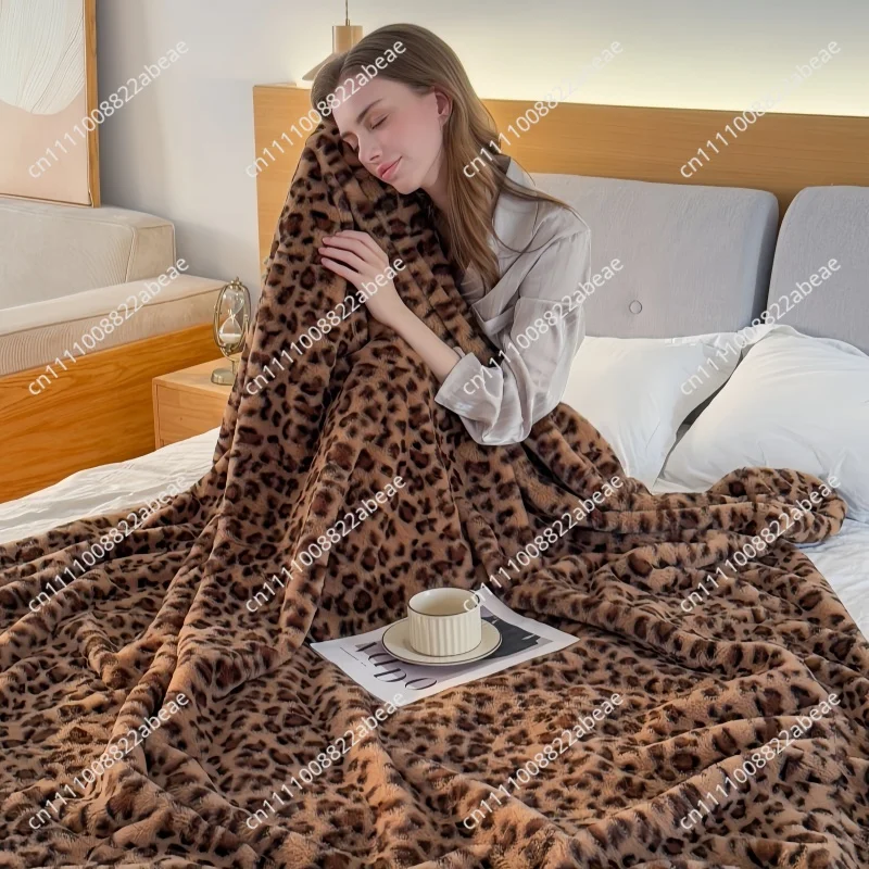 Autumn and Winter Warm Blanket, Printed Leopard Print Imitation Rabbit Fur Bed Blanket - Double-Sided Thick Sofa Nap Blanket