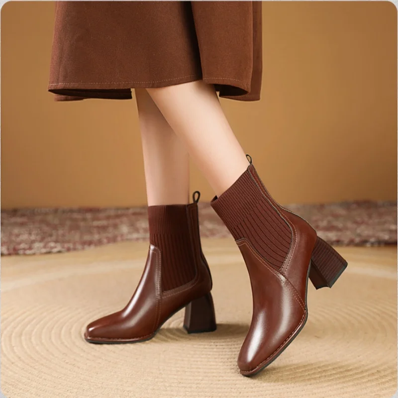 

Plus-size women's winter boots - 2025 fashionable square-toe chunky heel short boots, retro fitted stretchy casual ankle boots
