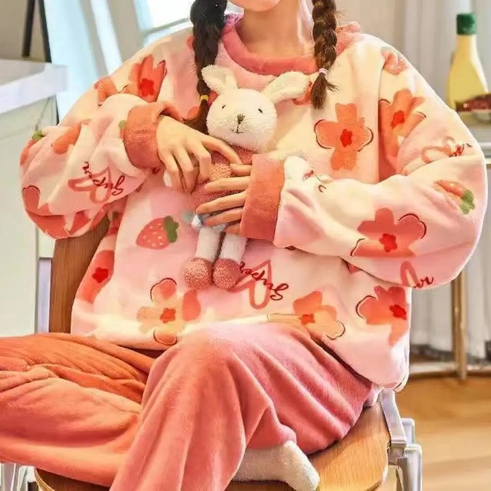 1 Set Women Pajama Set Cartoon Pattern Coral Fleece Lady Sleepwear Set Thickened Cartoon Sleepwear Women Clothes