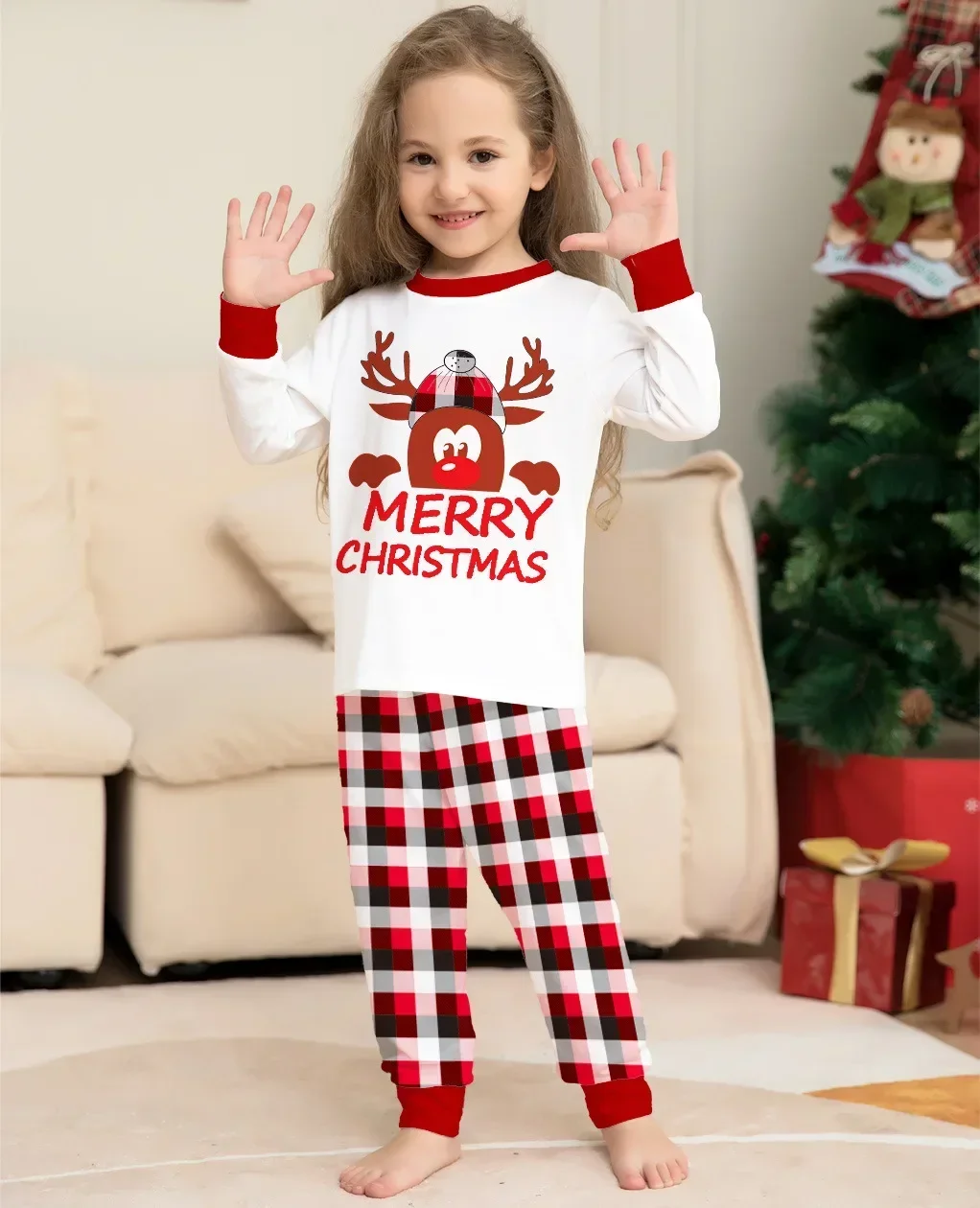 Roupas familiares combinando impressão de feliz Natal, pijama xadrez bonito dos desenhos animados, pijamas casuais macios, look de Natal, inverno, 2024