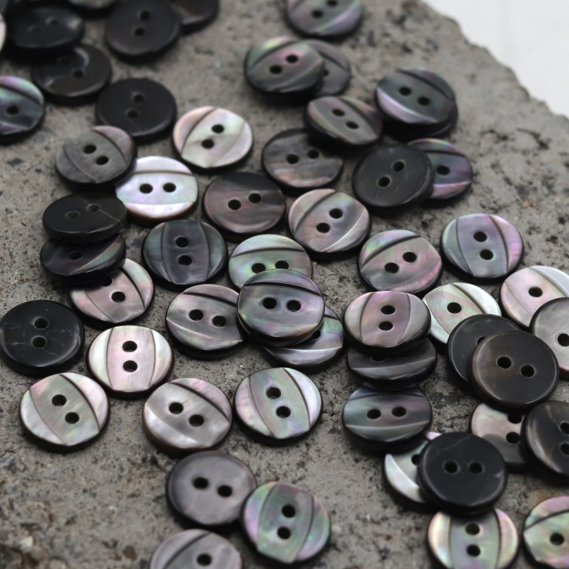 

High-End Women's Silk irt Buttons 0mm Large Fi-Eye Double-Sided Bla ell Buttons Fraant Cloud Silk Open C...