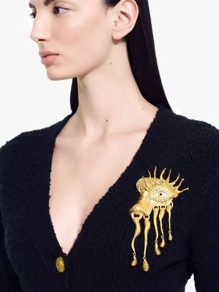 

Europe And The United States Fashion Trend Of Well-Known Designers With The Same Exaggerated Devil's Eye Inlaid Rhinestone Coat