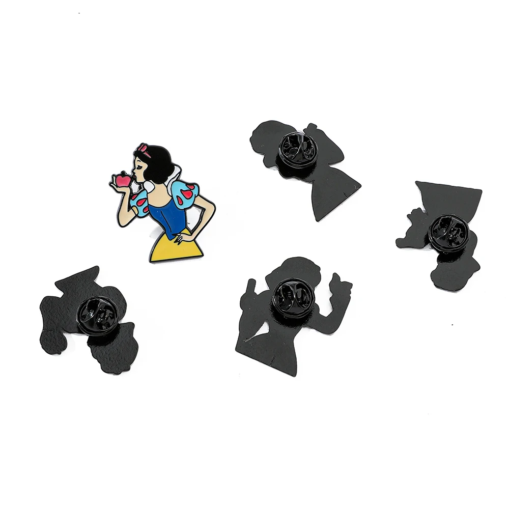 5 Pcs Cute cartoon creative Snow White Alloy Brooch Fairy tale characters Metal badge Alloy Pin accessories