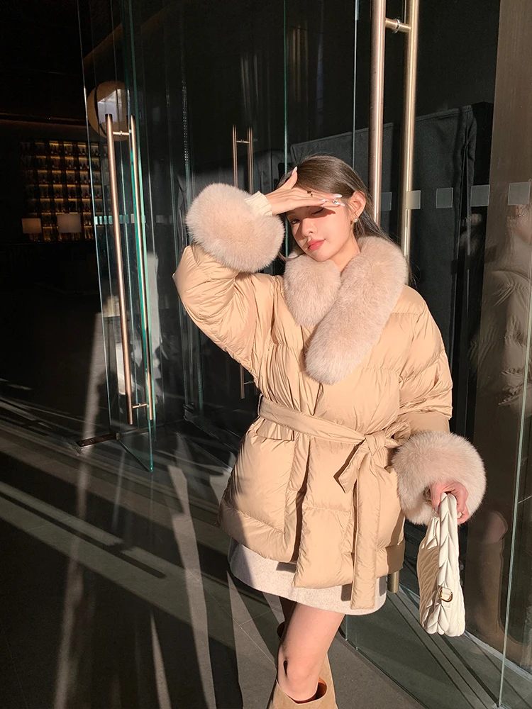 Lady Luxury Big Real Fox Fur Collar Down Coat with Belt Women Winter Fluffy White Duck Down Puffer Jacket