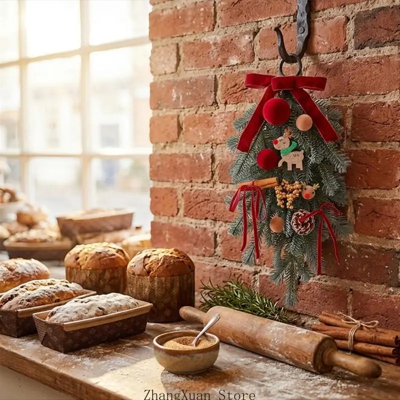 Weihnachtskranz-Hängedekoration für den Eingangsbereich mit Bandbesatz und Winterstil 3XUF – Detail 10