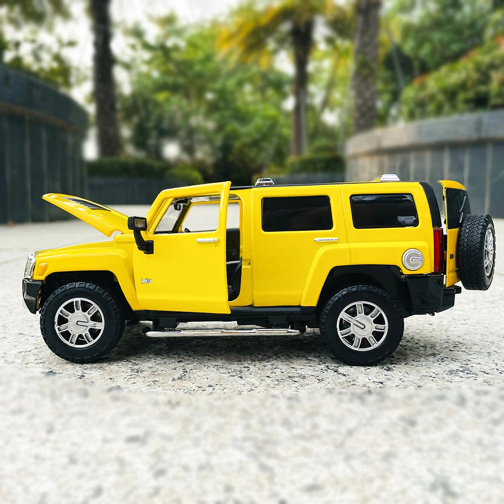 MSZ Modelo de carro de liga Hummer H3, vermelho e amarelo, caixa original, decoração artesanal, coleção ferramenta de brinquedo, 1:24