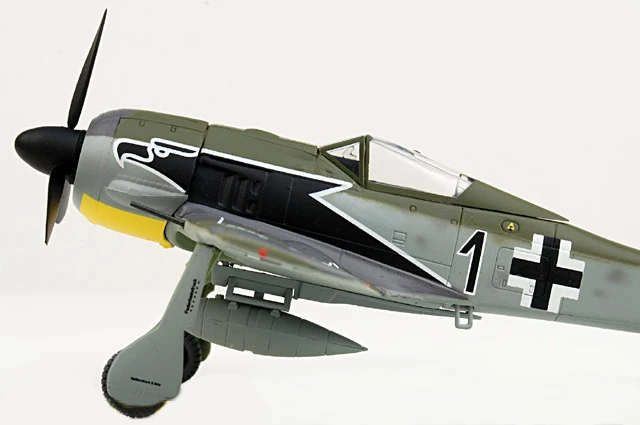 1/72 German Fw190A fighter 50083  Alloy finished product collection model