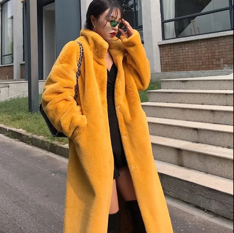 เสื้อโค้ทขนเฟอร์เทียมมิงค์สำหรับผู้หญิง ปี 2025 คอตั้งยาว เป็นมิตรกับสิ่งแวดล้อม เสื้อโค้ทลำลองขนกระต่ายเทียม เป็นมิตรกับสิ่งแวดล้อม