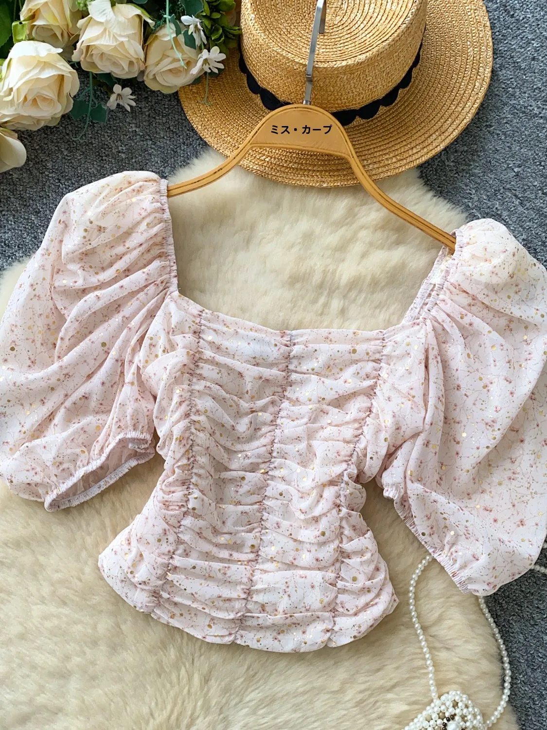 

Faionable Women's Bubble Sve Square Collar ort irt Slim Fit Belly Button Exposure Summer Design Sense Heart Tri