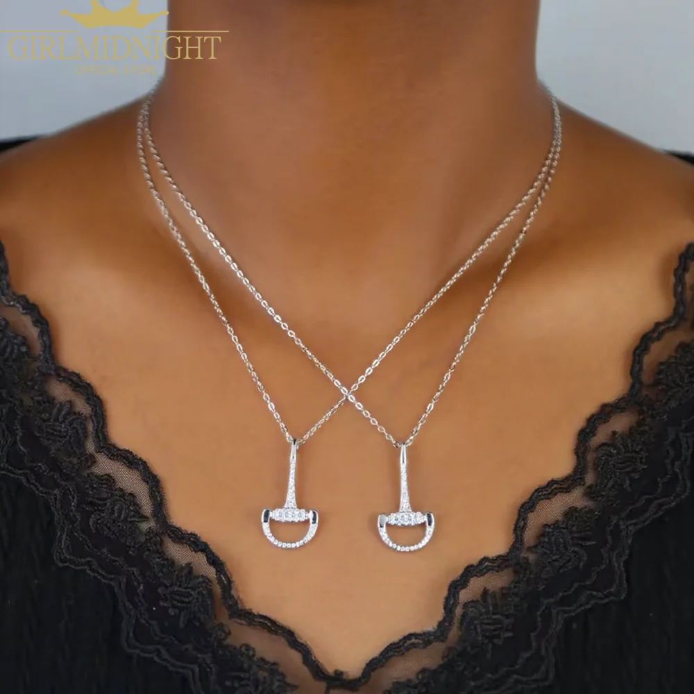 

2025 Delicate 925 Silver Sterling 925 Sterling Silver Micro Pave Cz Horse Lover Equestrian Iron Stirrup Necklace