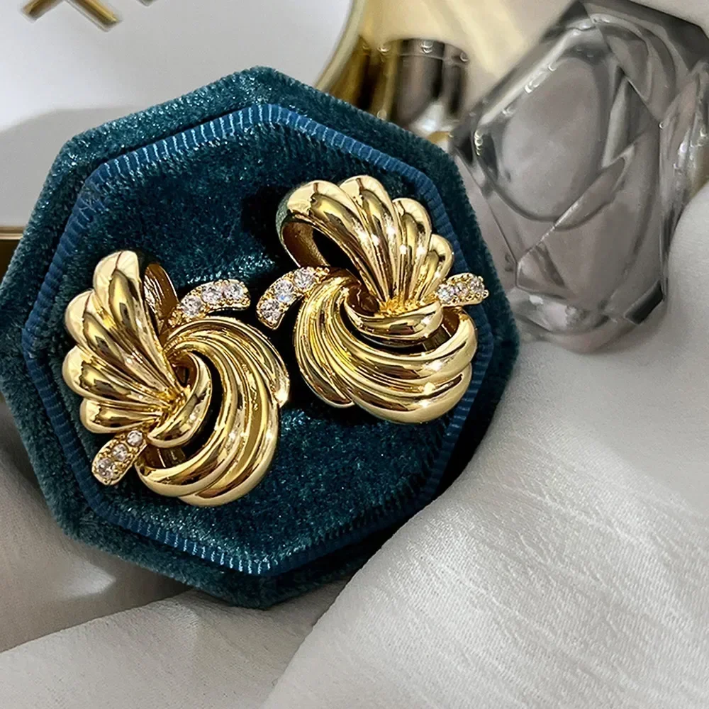 2025  Geometric Shape Gold Color Stud Earrings for Women Paved Shiny CZ Special-interest Lady's   New Trend Jewelry