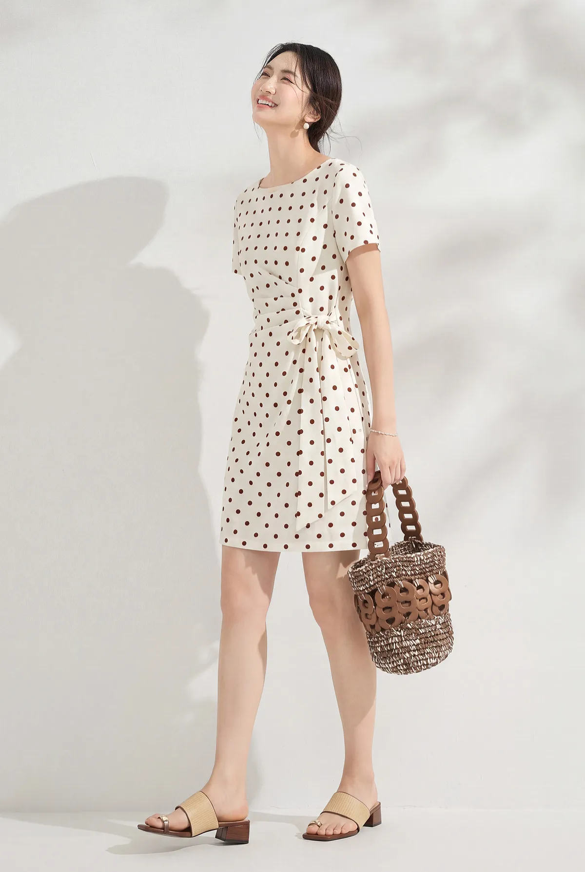 SENTUBILA Damen Französisches Polka-Dot-Kleid Leinen A-Linie Retro Mode Kurzarm Kurzes Kleid Damen Partykleidung 162LI7499 – Detail 11
