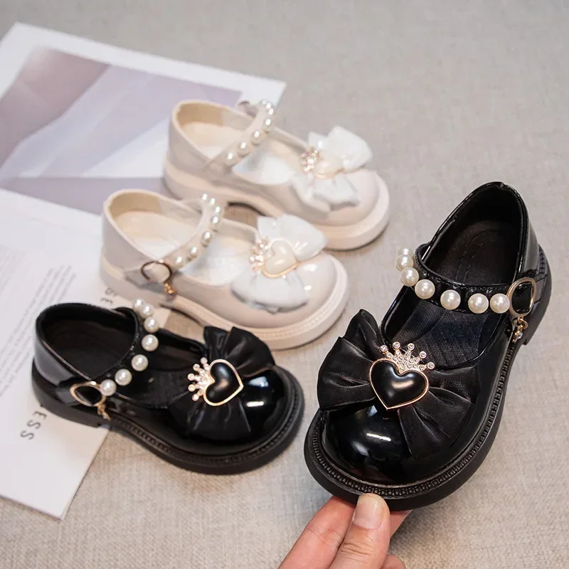 Fashionable Soft Bottom Princess Shoe for Little Girls with Butterfly Knots Autumn Season Children's Footwear Rubber Shoe Upgrad
