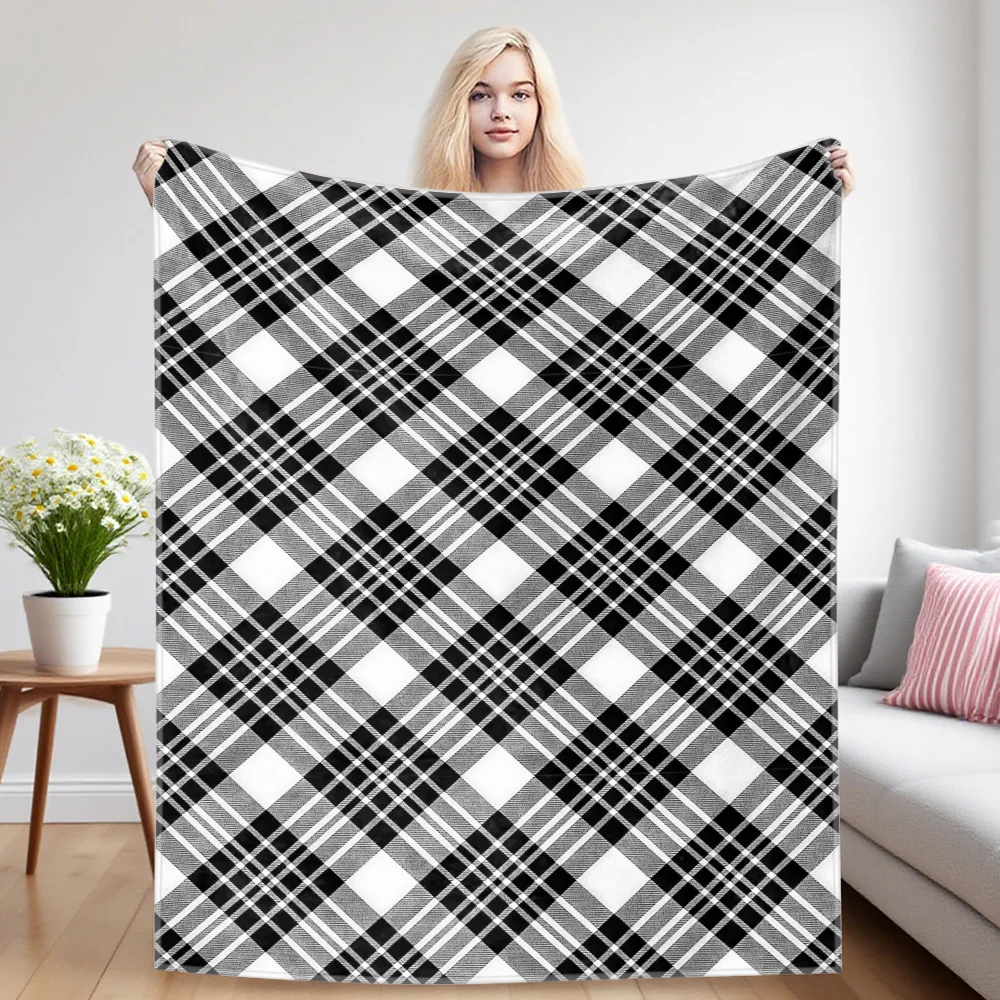 Monochrome Plaid Printed Blanket Suitable For Sofa Beds, Offices, Travel Camping Chairs, Warm Woolen Blankets