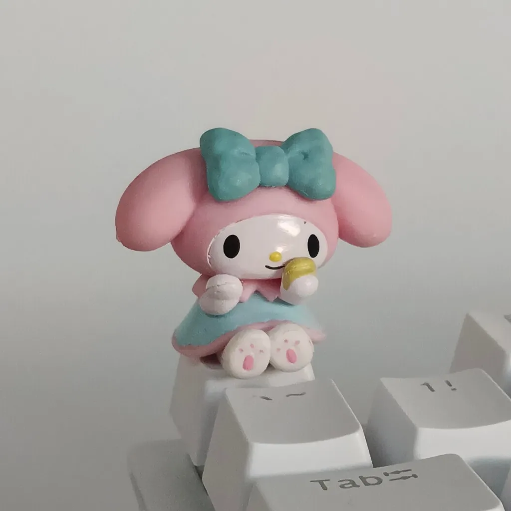 คีย์แคปคุณภาพสูง DIY ลายการ์ตูนน่ารัก เมโลดี้ คุโรมิ KT สำหรับคีย์บอร์ดเชิงกลแบบ Cherry Cross Axis อุปกรณ์เสริมอเนกประสงค์