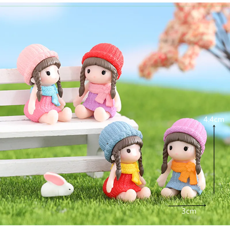4pcs Mini Girls Figures Miniatures Figurine Old Couple Figures Fairy Garden Figurines Home Decoration