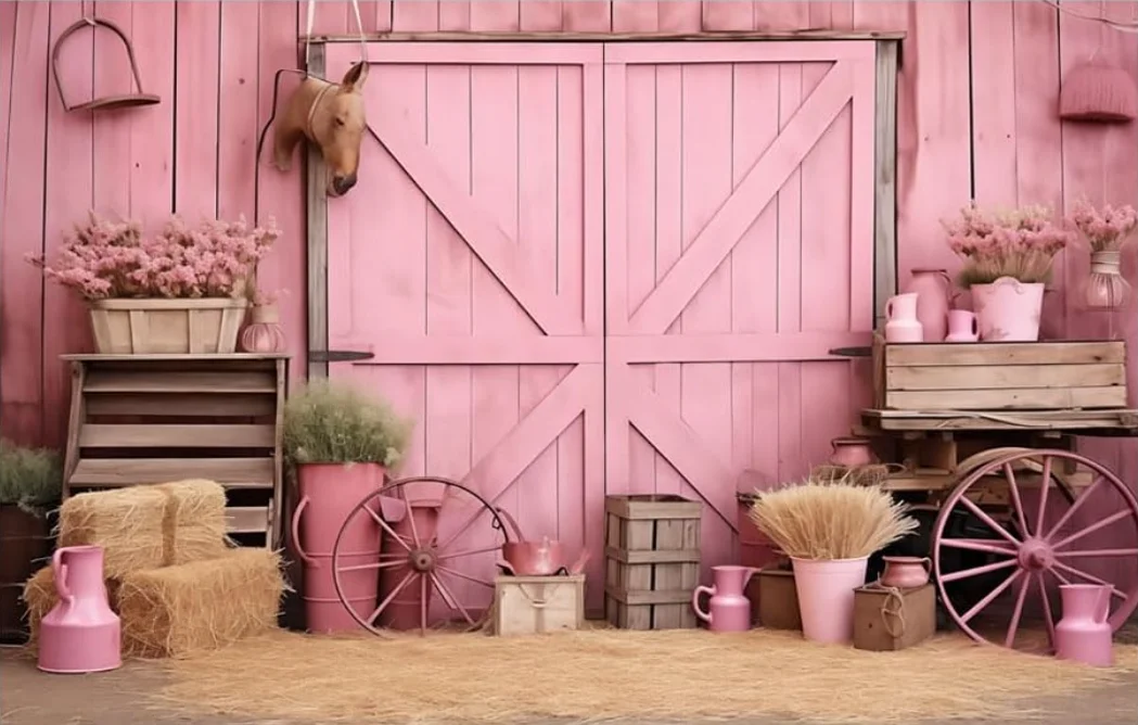 منزل خشبي ريفي خلفية الحظيرة لفتاة ، راية راعية البقر ، ديكور الحفلة الوردية ، حفلة عيد ميلاد ، استحمام الطفل