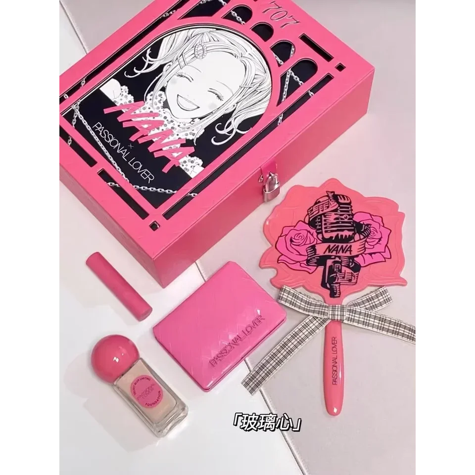 NANA × PASSIONAL LOVER コスメセット NANA x Passional Lover Makeup Hachi Version Unboxing and Review