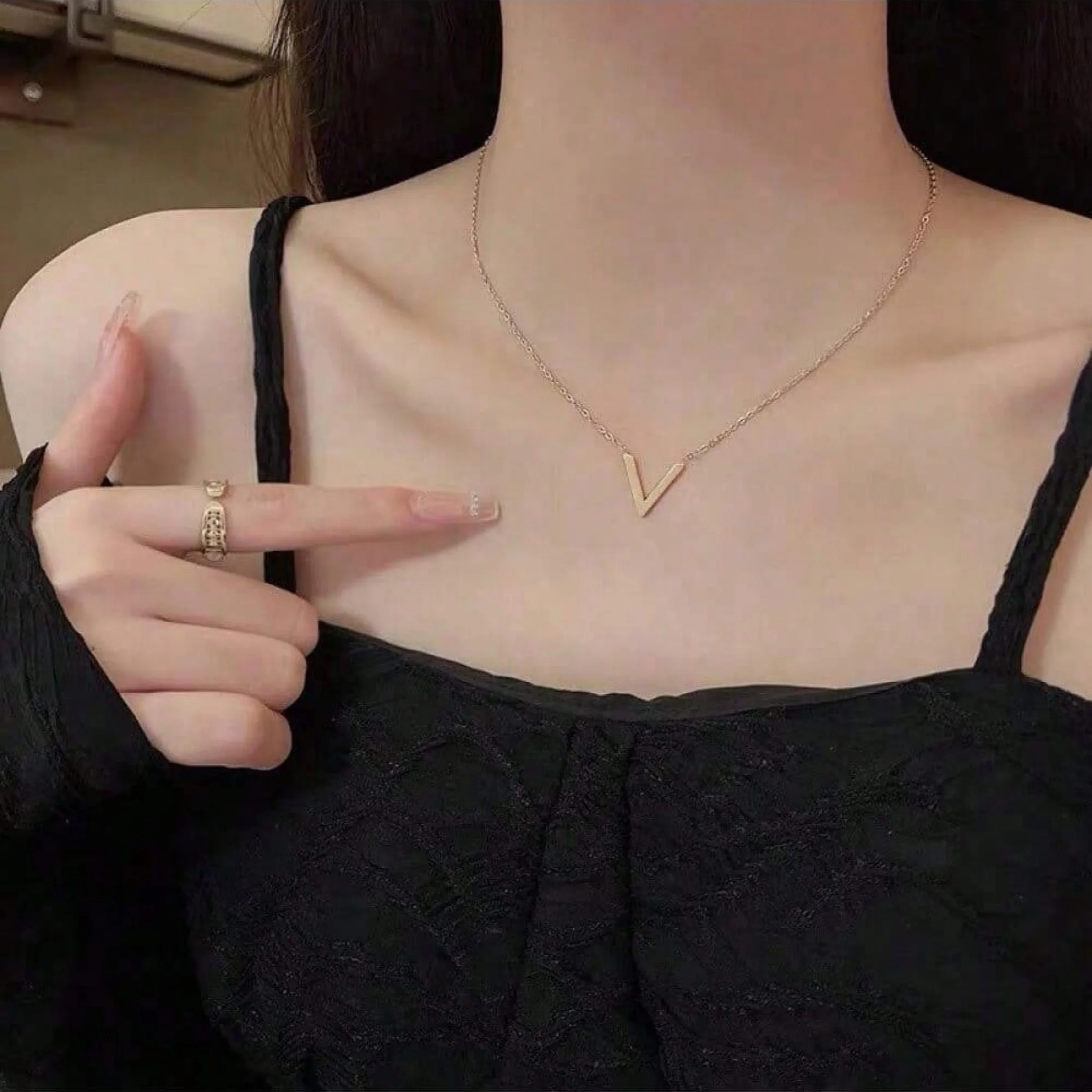 1PC Gold Tone Stainless Steel V Locket Necklace - Premium Lead-Free, Perfect for Mother's Day & Formal Events