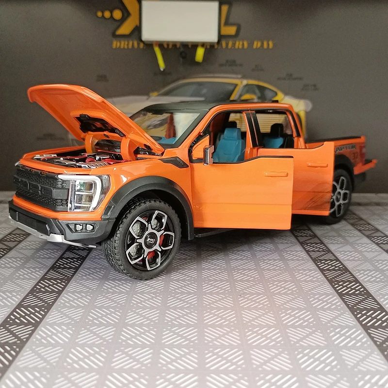 

1:20 моделирование Ford Raptor F-150 модель внедорожника из сплава, украшение автомобиля, дверь может открыть звук и мощность возврата света
