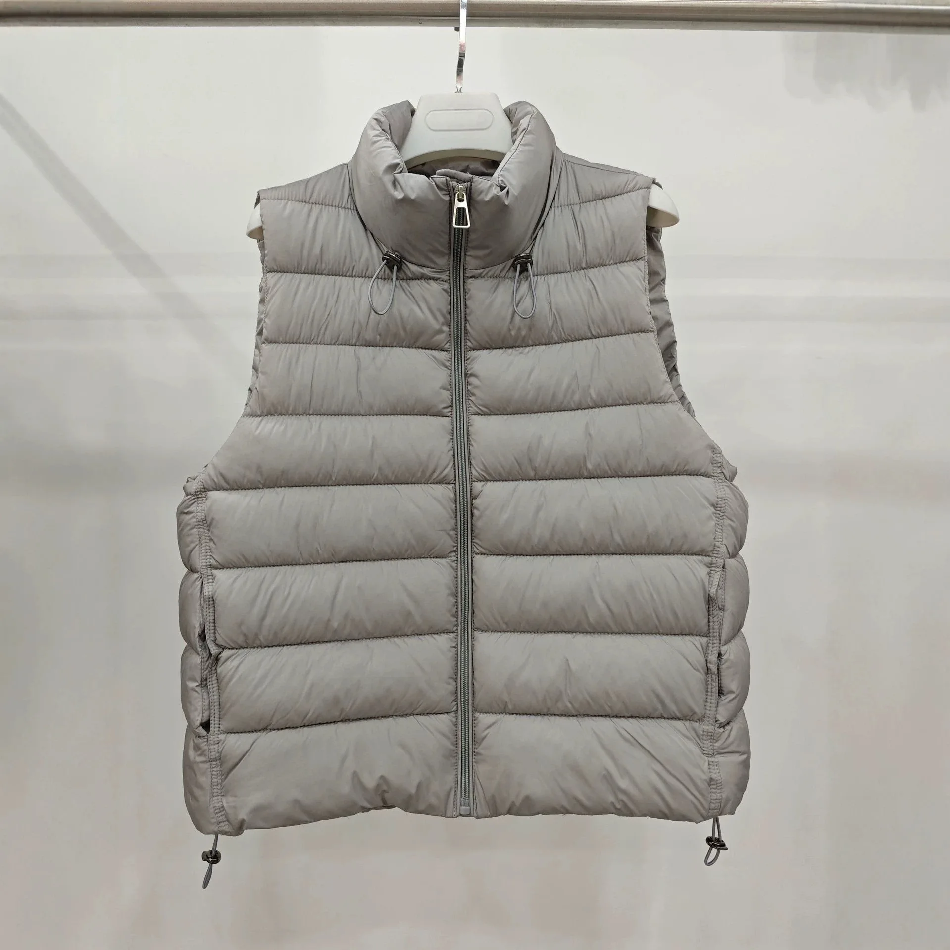 Women's Down Jacket Sleeveless Clothes Women Warm Down Padding Vest Lady Fashion Casual Lightweight Jacket Female Outerwear