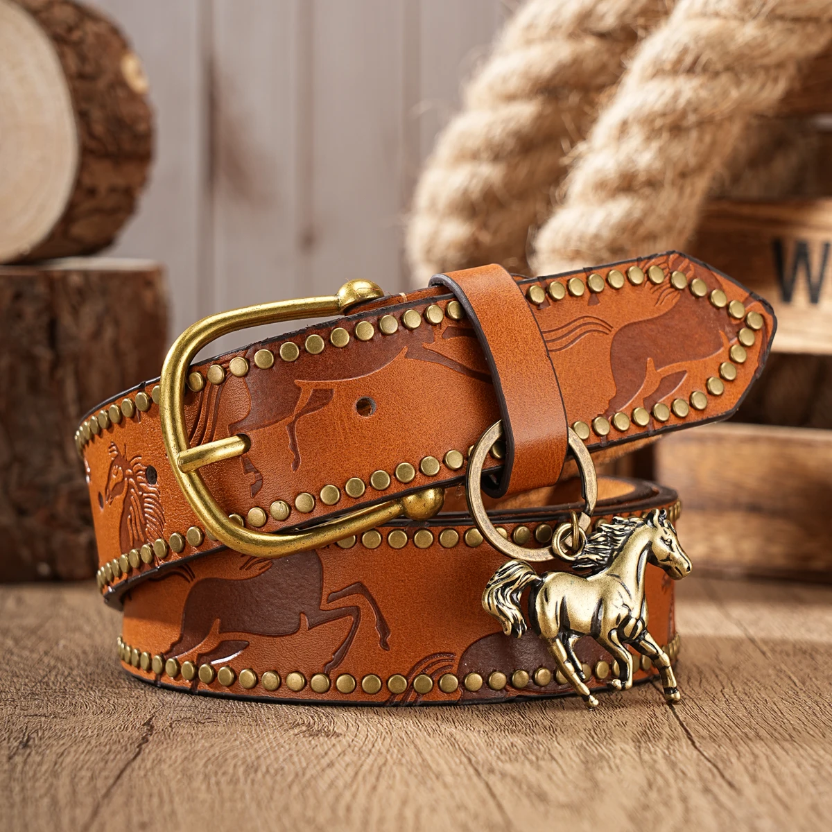 1 Piece - Men's and Women's Matching Belt, with Western Cowboy Style, PU Embossed Rivet Design. Suitable for Daily Wear