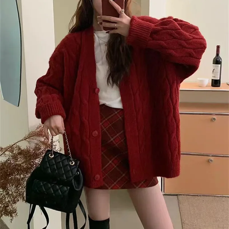 2025 nuevos cárdigans de poliéster suéter de mujer con cuello en V Otoño Invierno cárdigans suaves sólidos de un solo pecho cárdigans de mujer suéteres