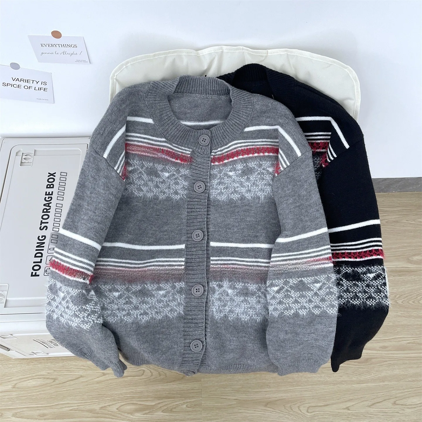 

Men's Knitted Cardigan round Ne Fake Fur Striped Sweater College Sle Leisure High Premium Feel Good Looking Knitwear