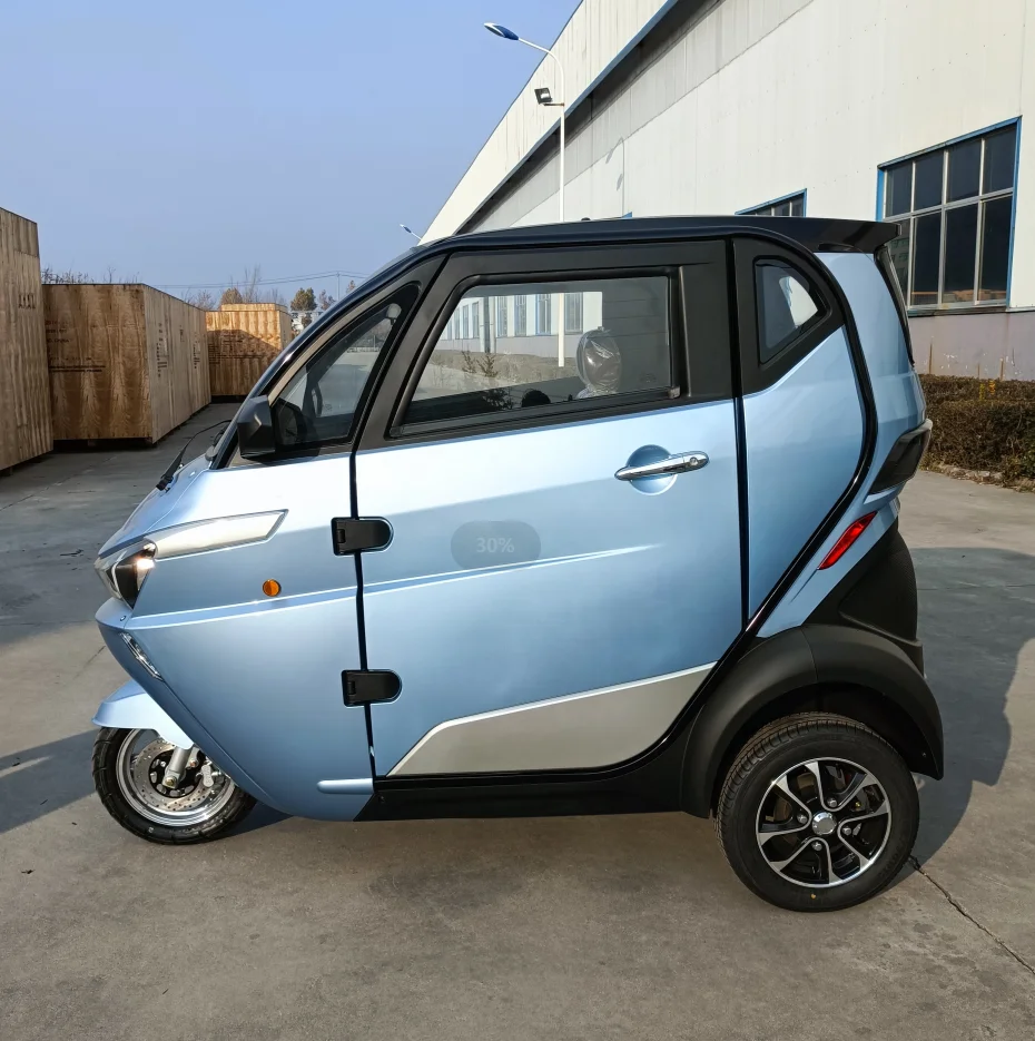 China three wheeled motorcycles people carrier tricycle taxi electric  passenger 