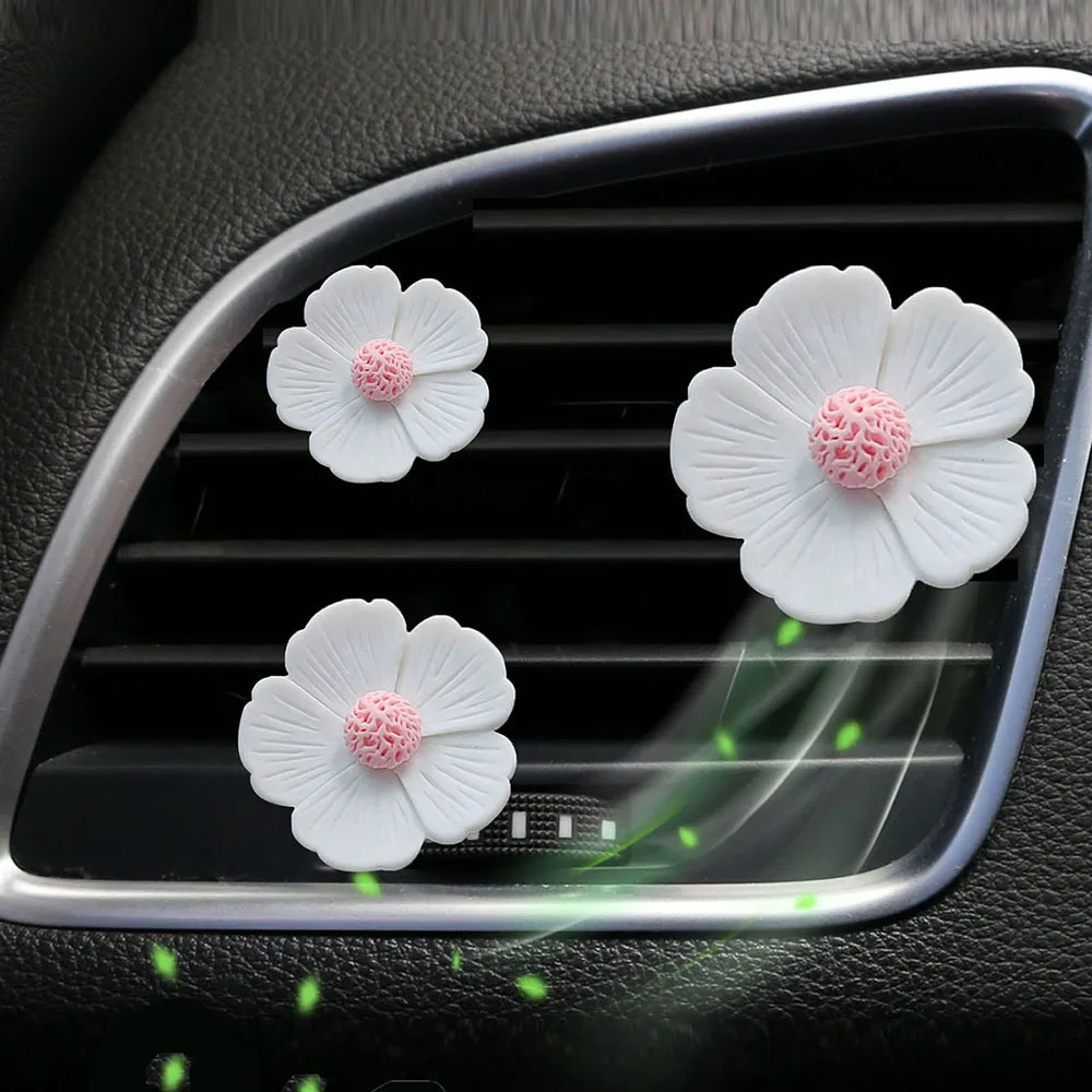 3-Piece set of fresh peach blossom five-petaled flower car trend fragrance clip daisy car interior car air freshener