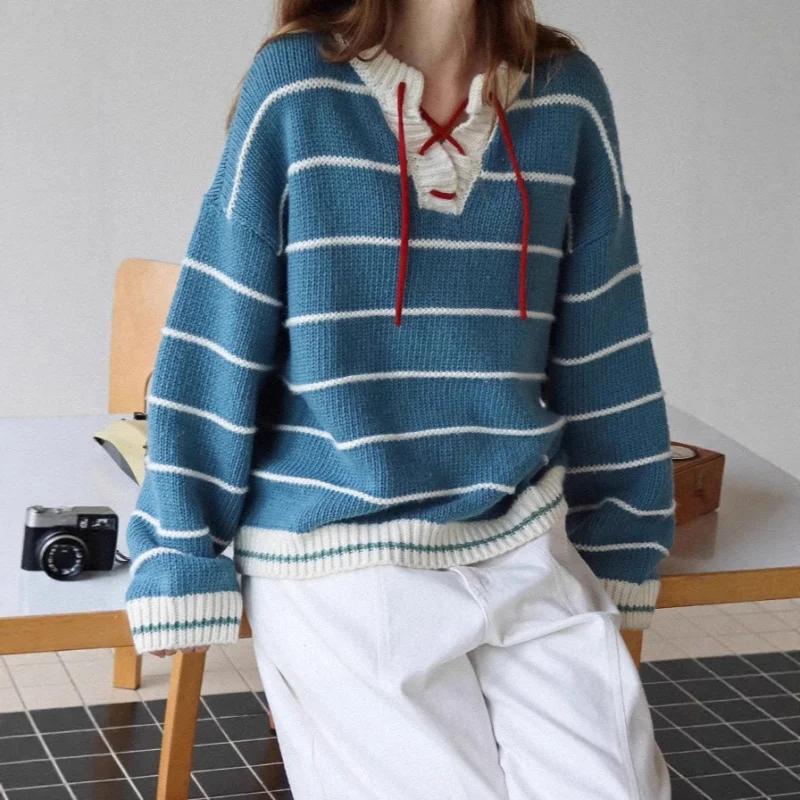 

Winter atmosphere retro color-blocking niche gentle comfortable fashionable off-shoulder casual striped tie-up wool sweater